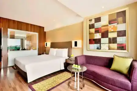Courtyard by Marriott Chennai - 33