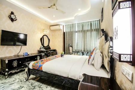 Nk Courtyard Guindy - 11