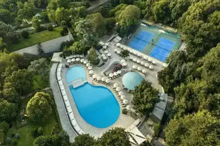 Hilton Istanbul Bosphorus - 11