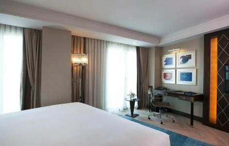 Radisson Blu Istanbul Pera - 13