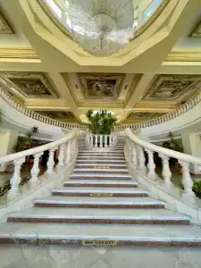 Titanic Palace - Families and Couples only - 8