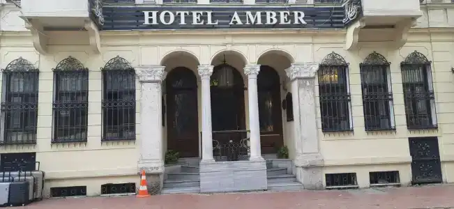 Amber & Spa - 0