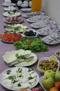 Monarch Istanbul - 9