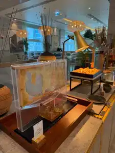 Doubletree By Hilton - 84