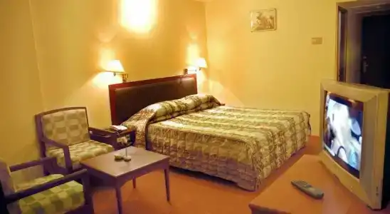 Abu Sarovar Portico,Chennai - 8