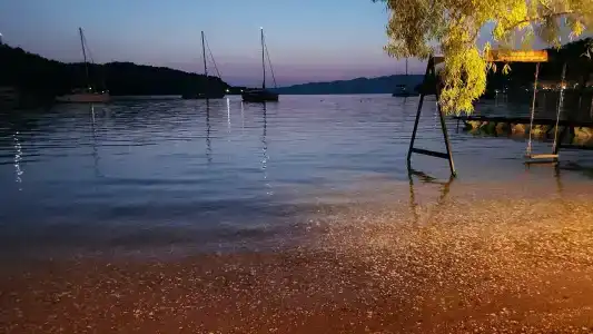 Marimare Beach & Bungalow - 17