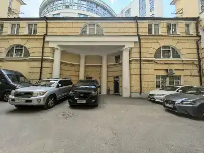 PEOPLE Бизнес Новинский - 22