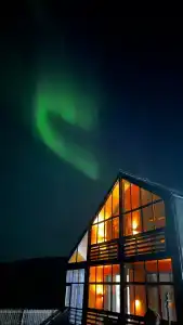 В центре старой Териберки - 10