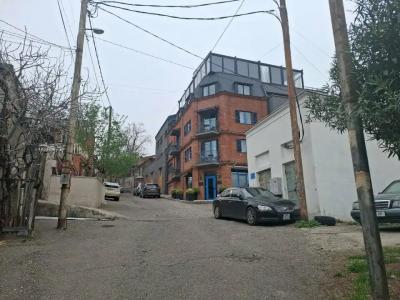 Address 9D - 14