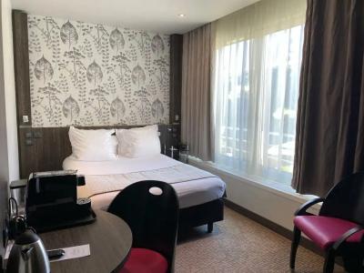 Best Western Premier Le Patio des Artistes Wellness Jacuzzi - 58