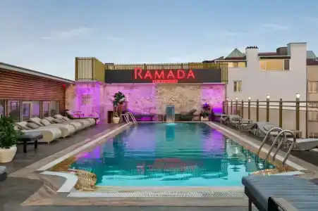 Ramada by Wyndham Istanbul Pera - 2