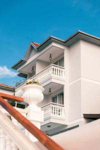 Sunny Hill Alya - 40