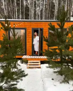 Introvert House - 24
