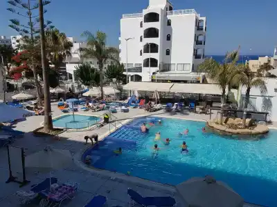 Melini Suites - 8