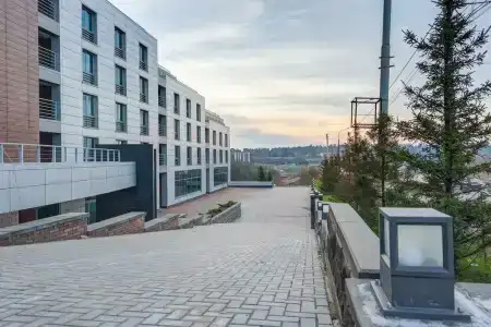 Астро Плаза - 0