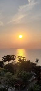 Golden Tulip Pattaya Beach Resort - 17