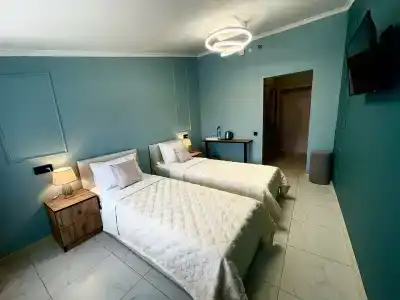 Владимирский - 16