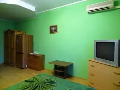 Янис - 8