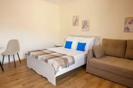 Под крепостью - 82