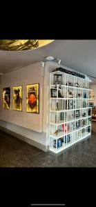 Upperhouse - 9