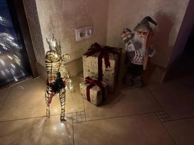 Солнечный - 99