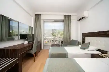 Sunny Hill Alya - 82