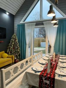 Черный дом - 50