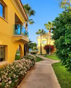 Malama Beach Holiday Village - 10