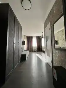 Estate - 18