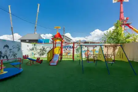 Royal by Undersun - 91