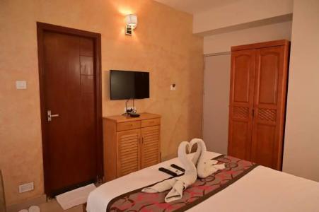 Grand Cascade Chennai - 63