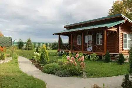 В саду - 20