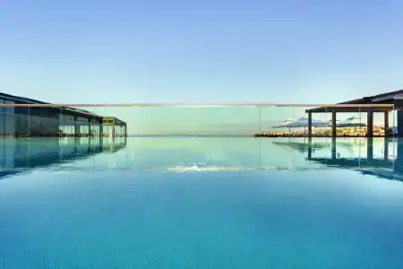 Wyndham Grand Istanbul Kalamış Marina - 2