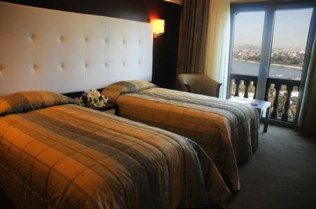 Paradise Island - 73