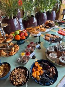 Bazzar Boutique - 10