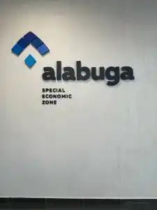 Ramada Hotel & Suites by Wyndham - 20