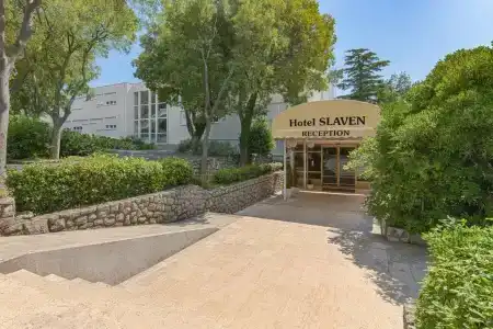 Slaven - 44