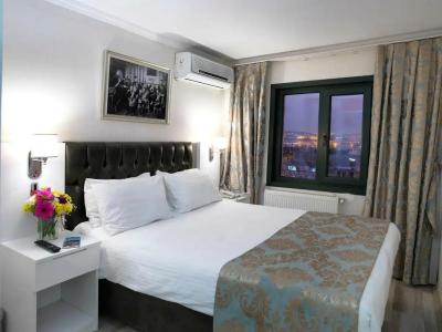 Monarch Istanbul - 46