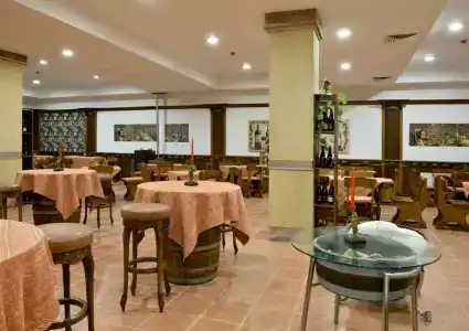 Estreya Palace - 52