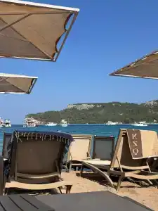 Truemars & Suites - 11