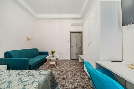 Виктория - 75