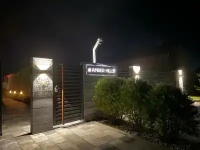 Amber Hills - 9