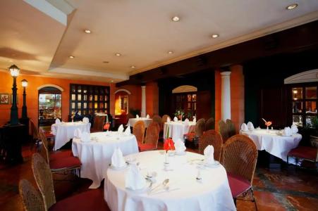 Centara Grand at Central Plaza Ladprao Bangkok - 59