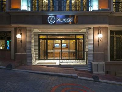 Manesol Boutique Galata - 0