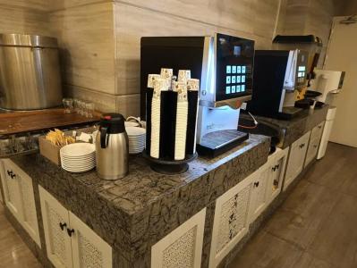 Ramada by Wyndham Istanbul Pera - 43
