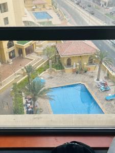 Suha Jbr - 29