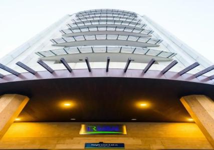 Lohas Residences Sukhumvit - 21