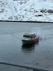 В центре старой Териберки - 55