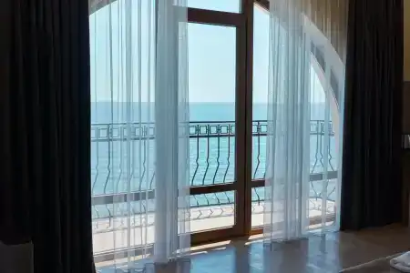 Бухта Афинеон - 3