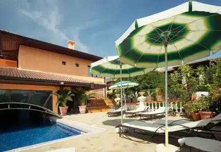 Dallas Residence Suites - 10